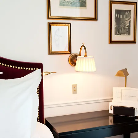 호텔 라 샹브르 뒤 마레 4*