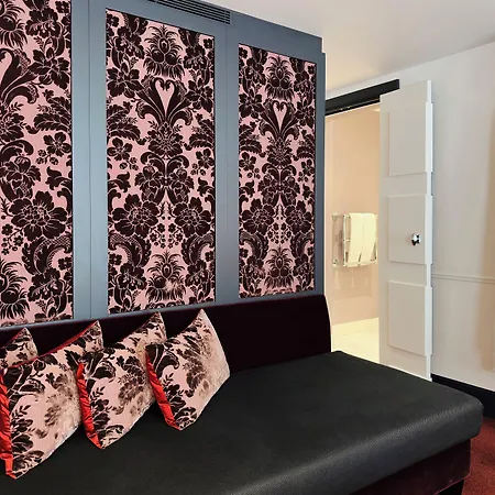 라 샹브르 뒤 마레 파리