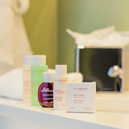 호텔 라 샹브르 뒤 마레 4*