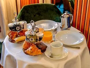 La Chambre Du Marais Отель 4*