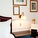 Hotel La Du Marais 4*